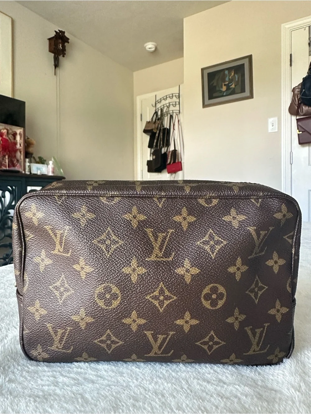 Louis Vuitton Monogram Trousse 23 Accessory Pouch.